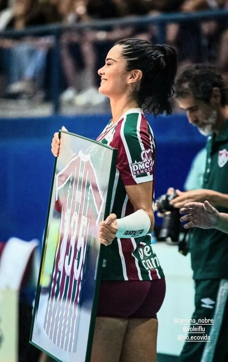 Lara Nobre nude leaks onlyfans