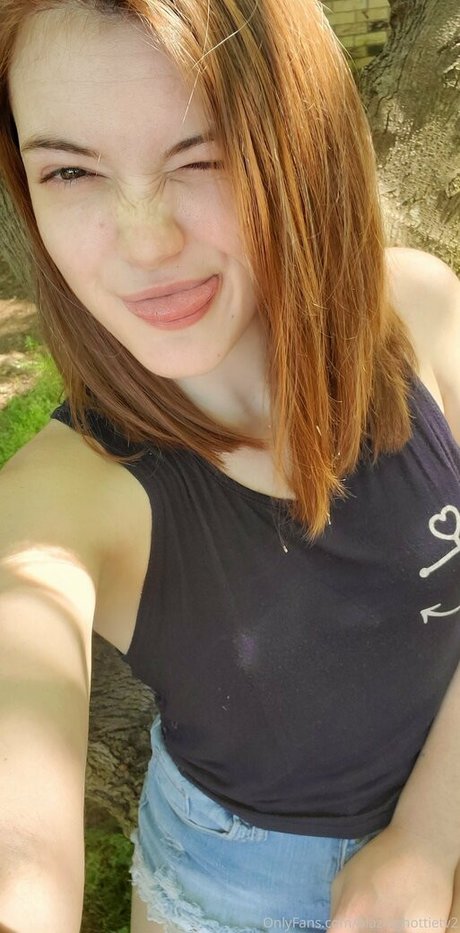 blazinghottietv2 onlyfans leaked photos