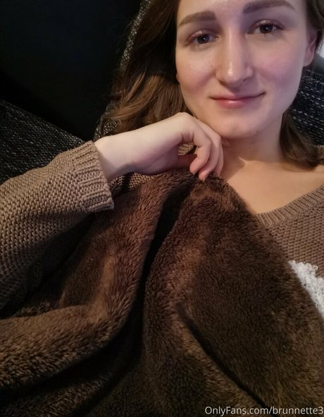 brunnette3 naked onlyfans leak