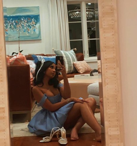 Maitreyi Ramakrishnan onlyfans leaked