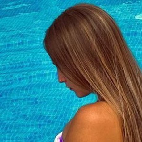 taniiaagsantanaa leaked onlyfans nude