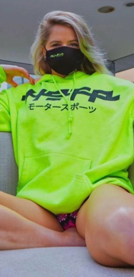 Collete Davis onlyfans nude leaked