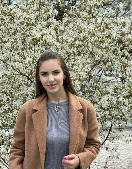 wrenirene onlyfans content