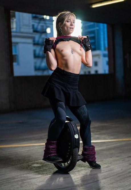 saraloverays nude only fans leaks