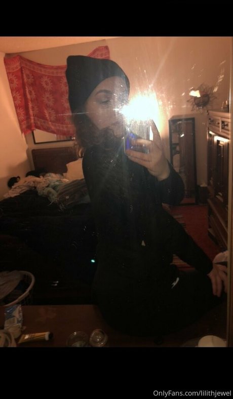 lilithjewel naked onlyfans pics
