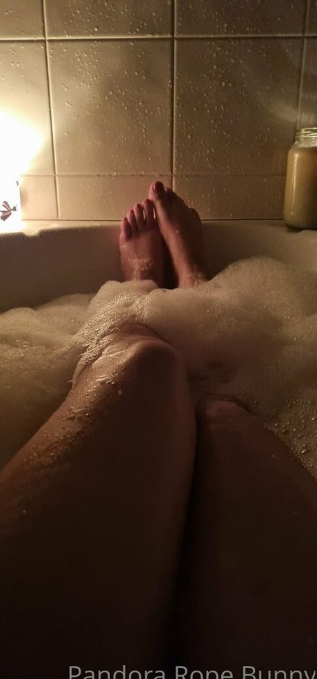 pandorabunny onlyfans leajs