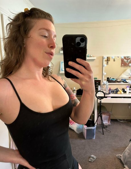 free perky peaches nude leak onlyfans