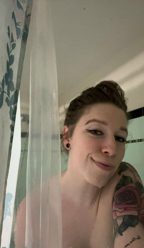 free perky peaches onlyfans leams