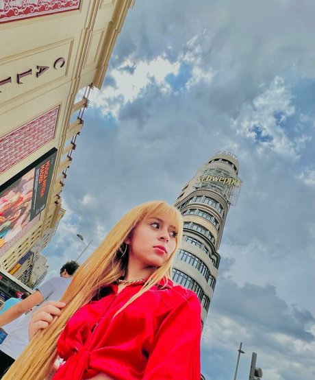 Nayensy Solorzano onlyfans post