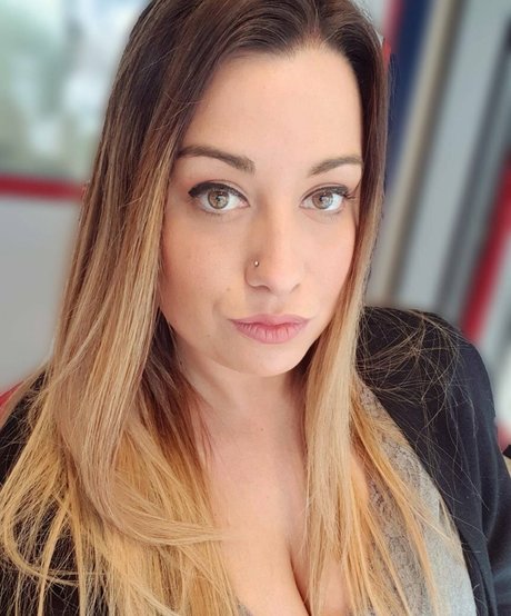 curvygirl89 onlyfans nudes leaks