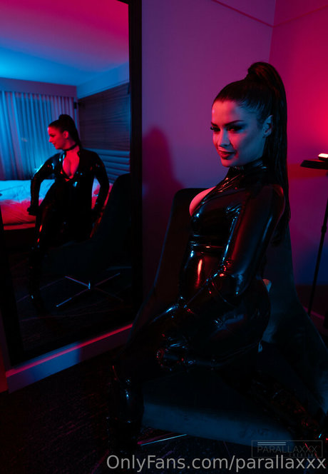 parallaxxx nude on onlyfans