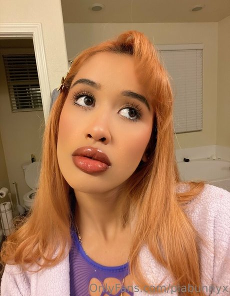 piabunnyx strip onlyfans