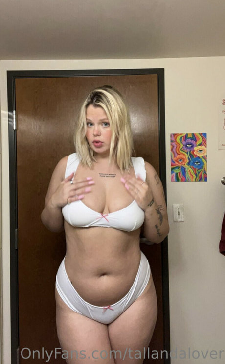 Winona Hauser onlyfans joi