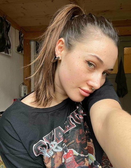 Selene smalltitts onlyfans leaked xxx