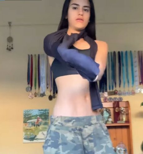 Imogen Russell onlyfans nide