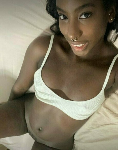 leila crystal onlyfans nsfw