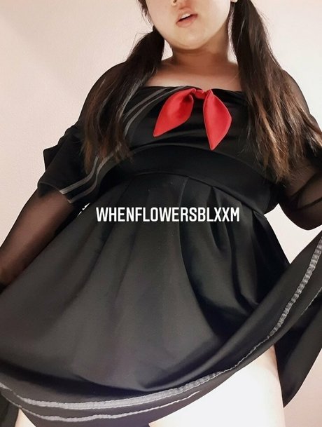 whenflowersbloom onlyfans archive
