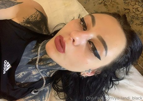 yo landi black onlyfans nudes leak