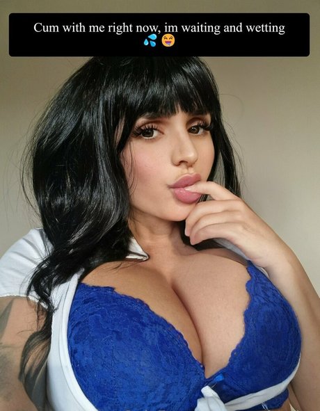 xomisscleo nude onlyfans