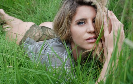 Jill Debra Lake topless onlyfans