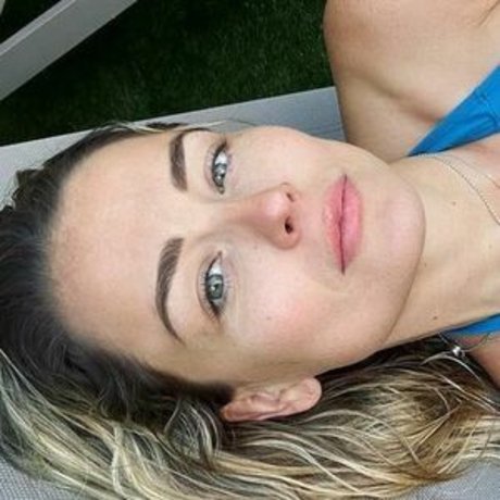 Laure Boulleau naked onlyfans leaks