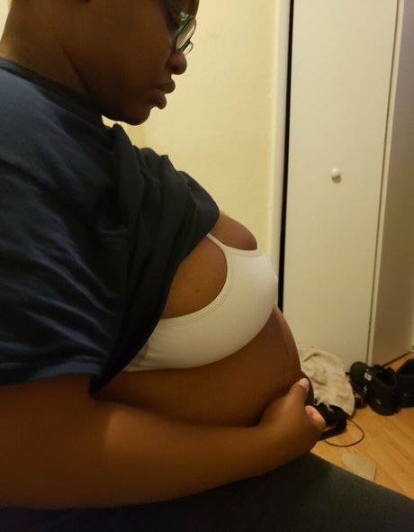 freakythickums nude onlyfans pics