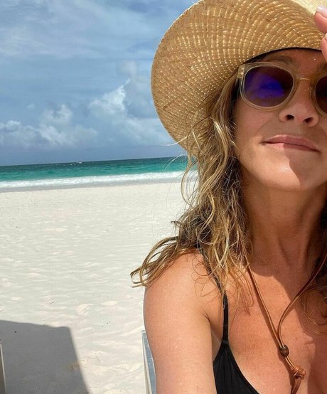 Jennifer Aniston xxx only fans