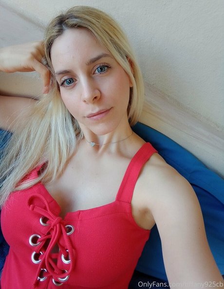 celinebbyx onlyfans desnuda