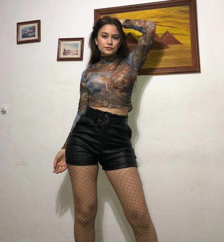 almagustina onlyfans model