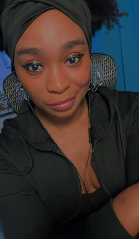 DefinedByKy onlyfans page