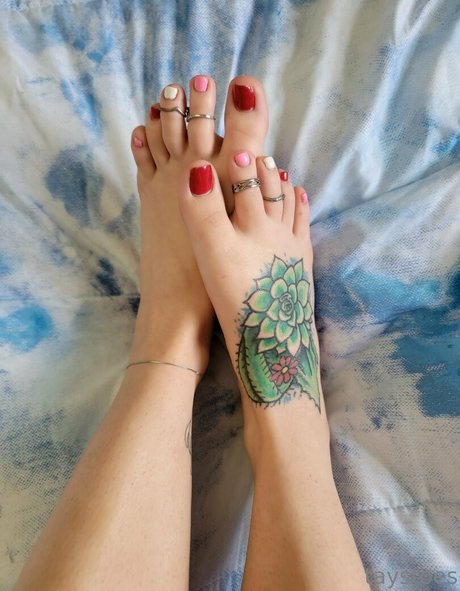 taystoes nude onlyfans