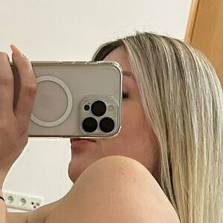 Amy Miller Profile pic