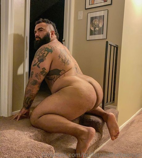 buffetandthebeercan only fans naked