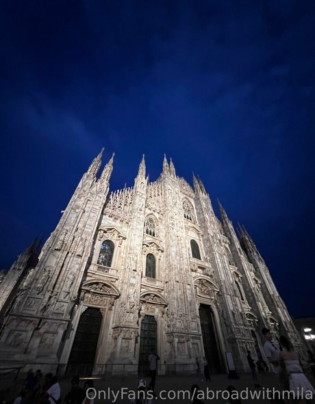 Abroadwithmila leaked onlyfans naked