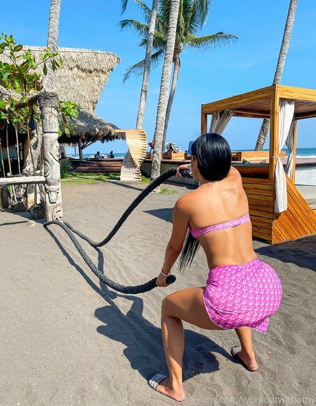 workoutwithamy onlyfans nudes leaks