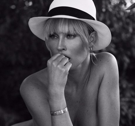 Onlysimonafans onlyfans leaks naked