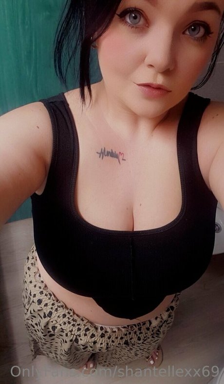 shantellexx69 onlyfans nude leaked