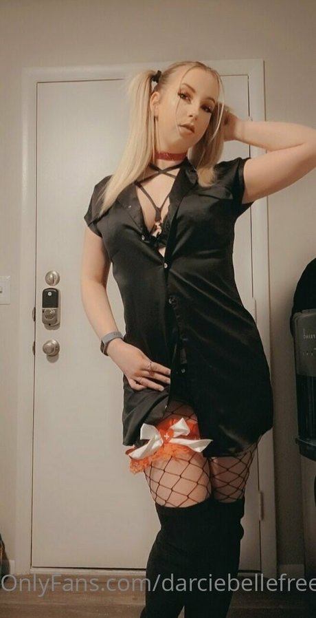 darciebellefree onlyfans naked porn