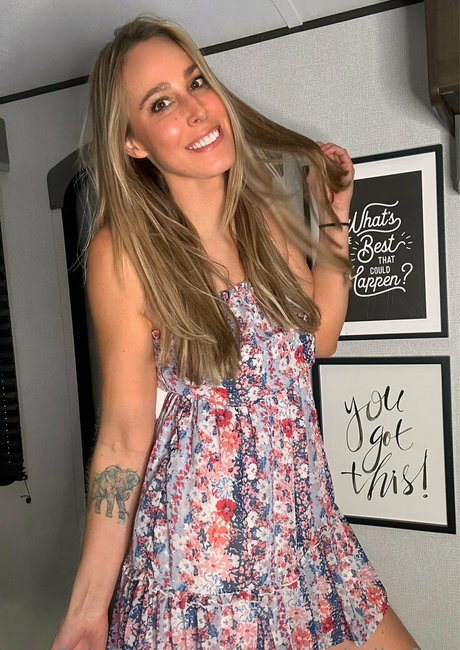 shut upshelbyfree onlyfans nude photos