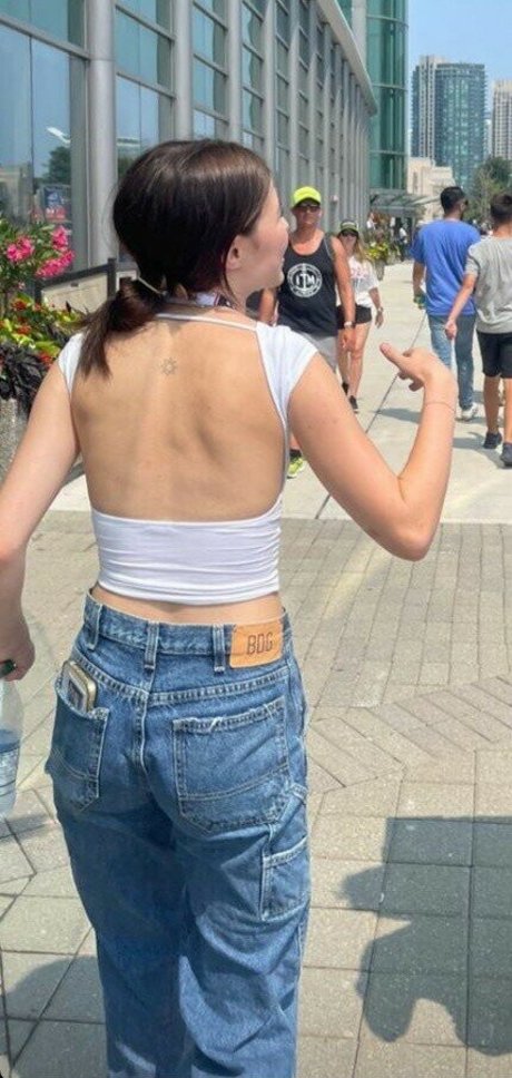 Ava Rose Beaune naked onlyfans leak