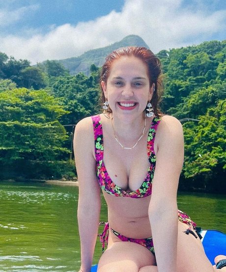 Sophia Abrahao onlyfans leak porn