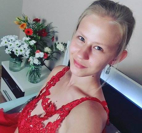 polarainbow onlyfans leak