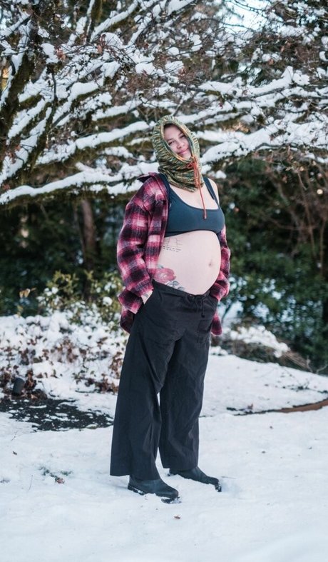 Ireland Baldwin nudes only fans