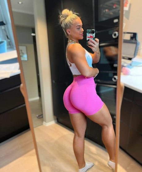 sirenbjerkli leaked onlyfans.