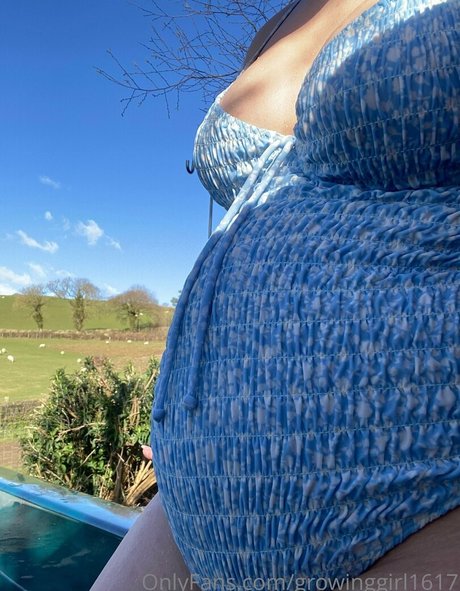 growinggirl1617 onlyfans public photos