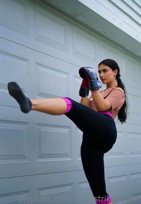 nadiastrikesagain naked onlyfans