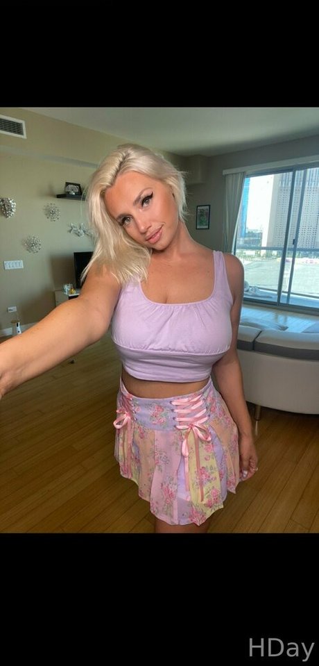 itshollyday leaked onlyfans content