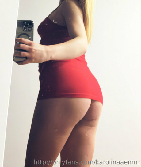 karolinaem free onlyfans pics leaked