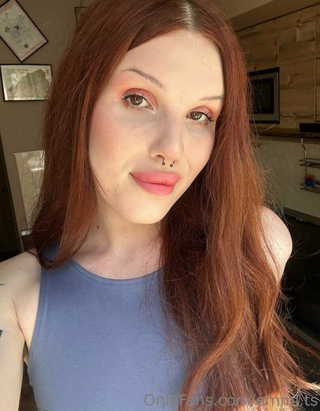 emmii ts onlyfans exposed