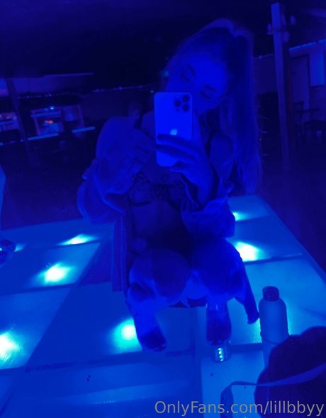 Lillbbyy onlyfans naked pics